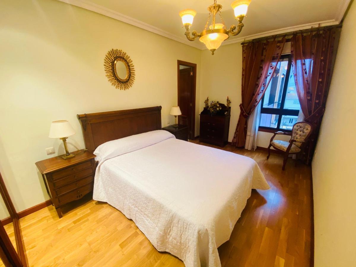 Апартаменти Piso Centrico Байона Екстер'єр фото