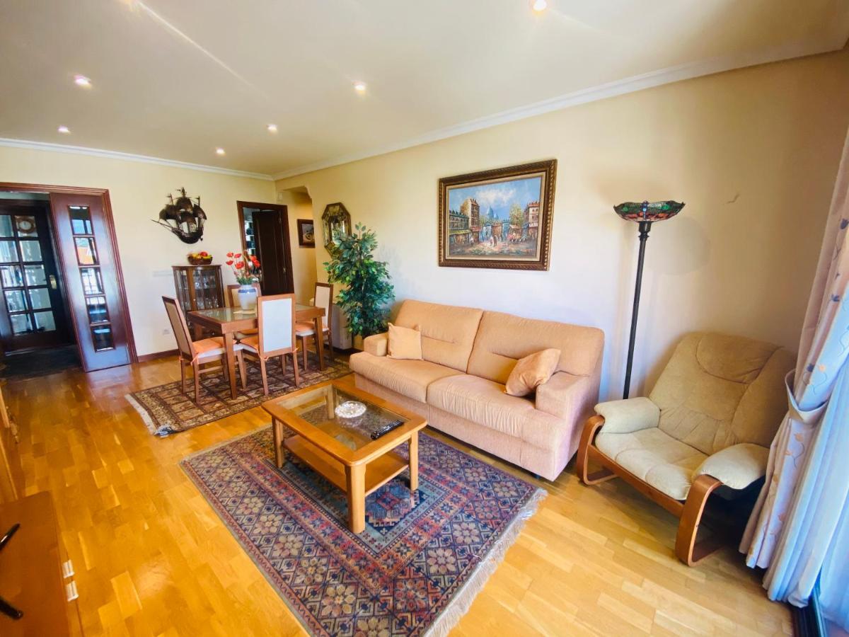 Апартаменти Piso Centrico Байона Екстер'єр фото
